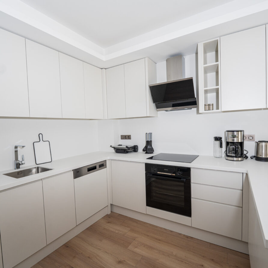Fully equipped kitchen of Garden View Suite Holicas Antalya