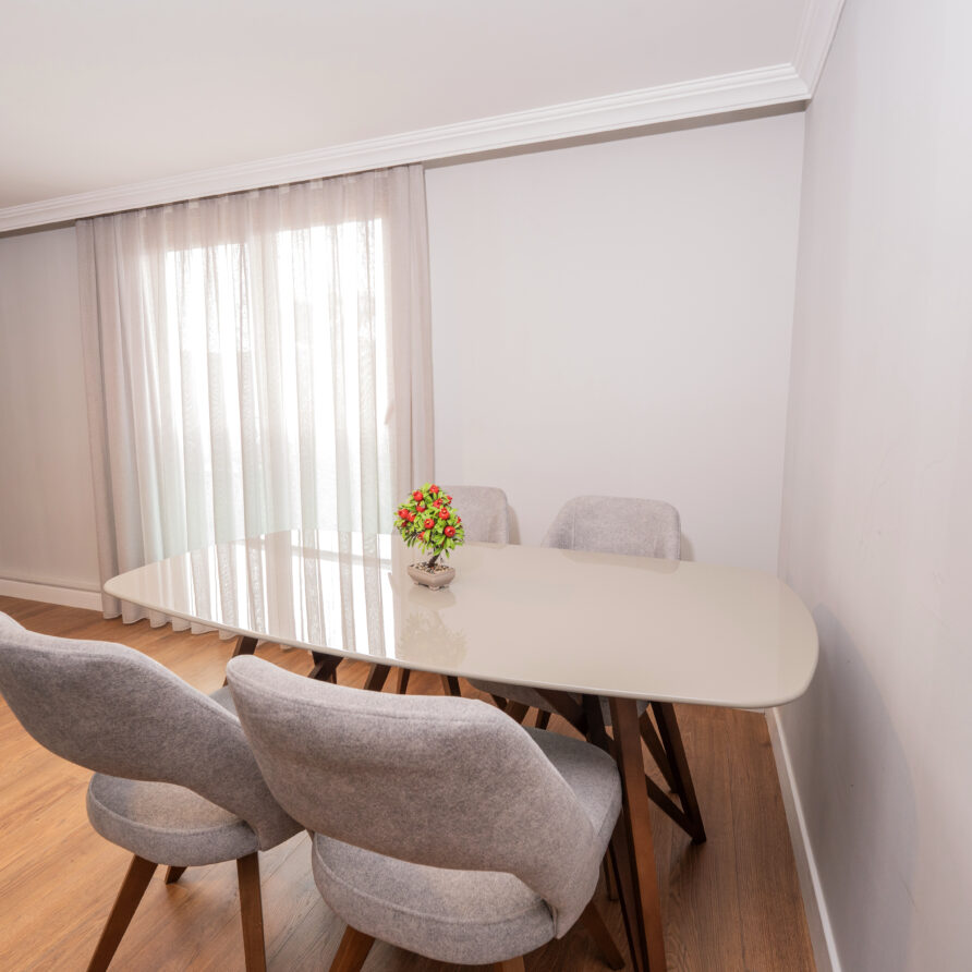 Affordable holiday suite near Lara Beach