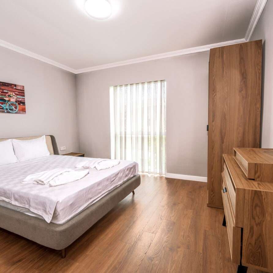 Affordable holiday suite near Lara Beach